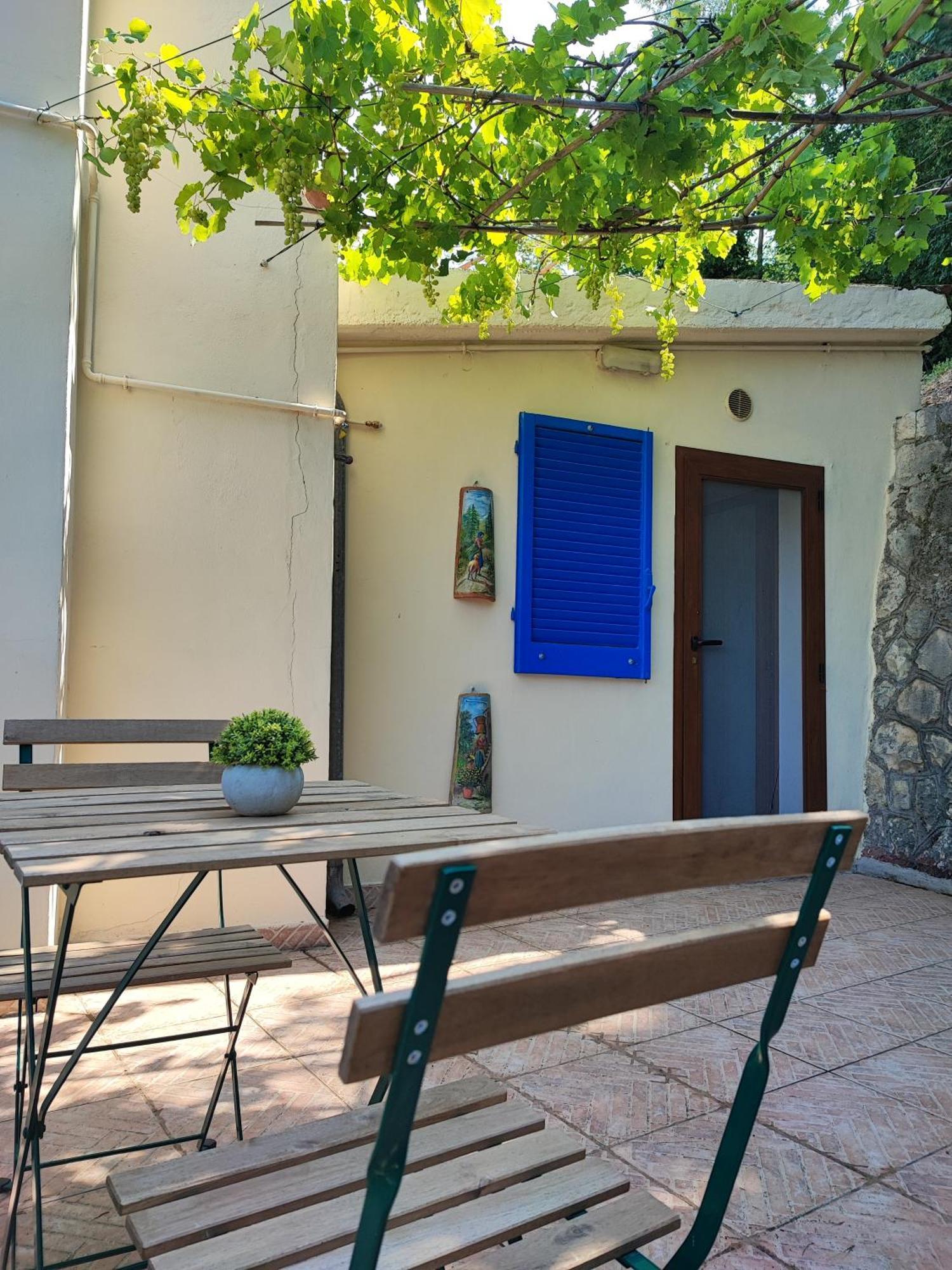 Amoroso'S House, Affittacamere كارامانيكو تيرمي المظهر الخارجي الصورة